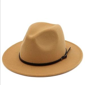 Tan hat